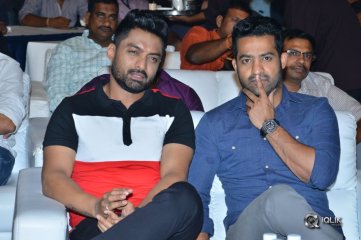 Naa Nuvve Pre Release Function Photos